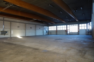 halli 600m2 + rukkaset 006.JPG